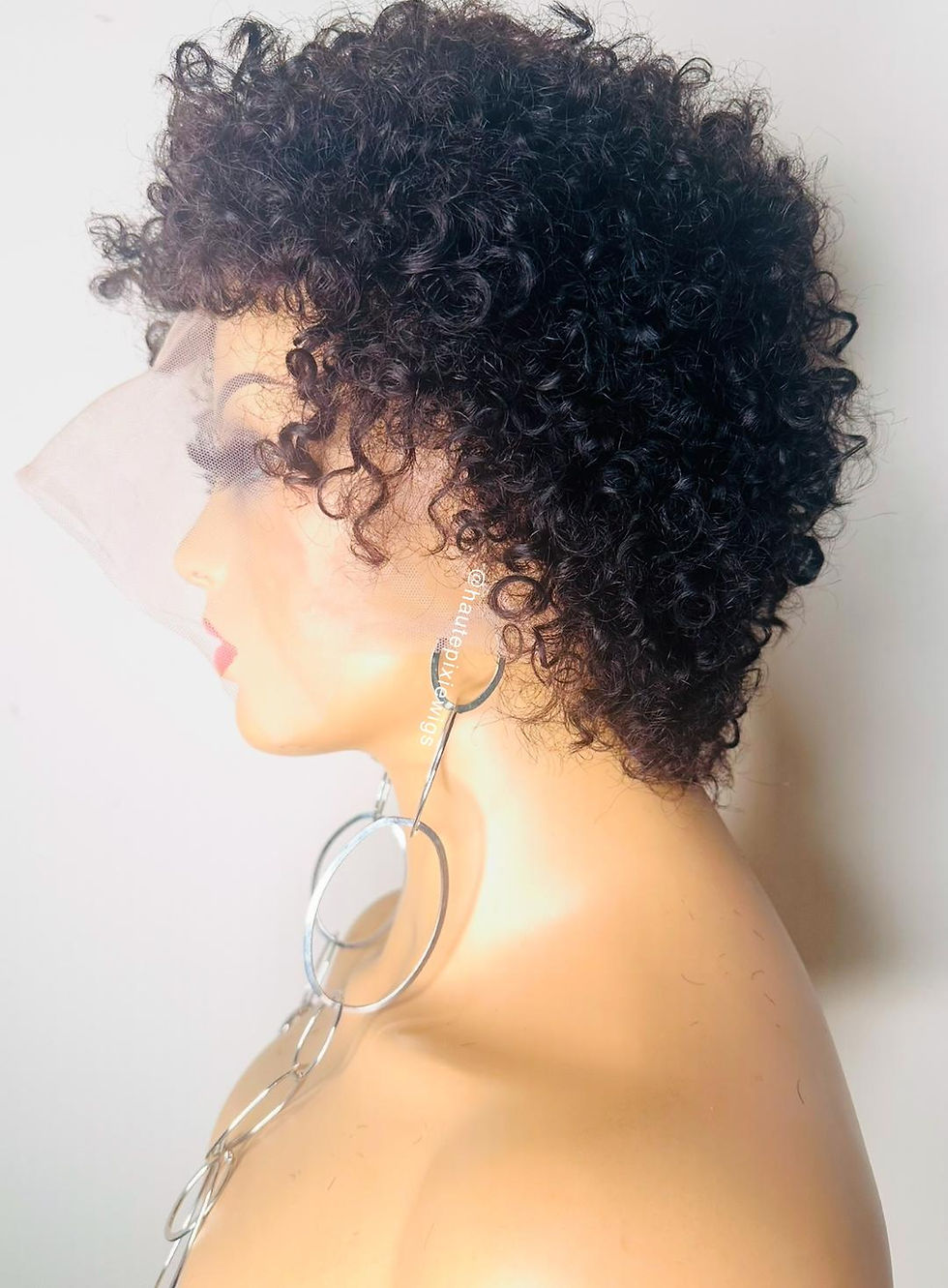 Miniatura: HAUTE Blanca