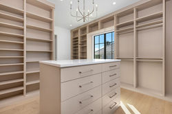 Master Closet 3