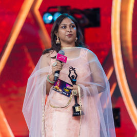 When Voice Meets Stardom: Mahalakshmi Brings the House Down with a Pushpa 2 Moment