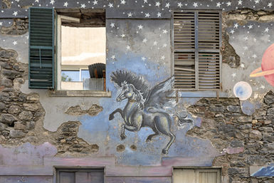 Street Art, Madeira, Funchal "Kunst der offenen Türen"