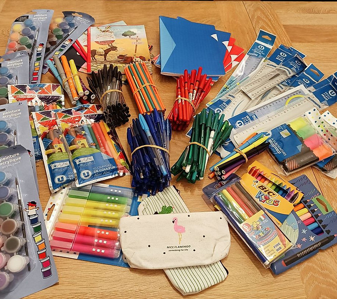 collecte fournitures.jpg