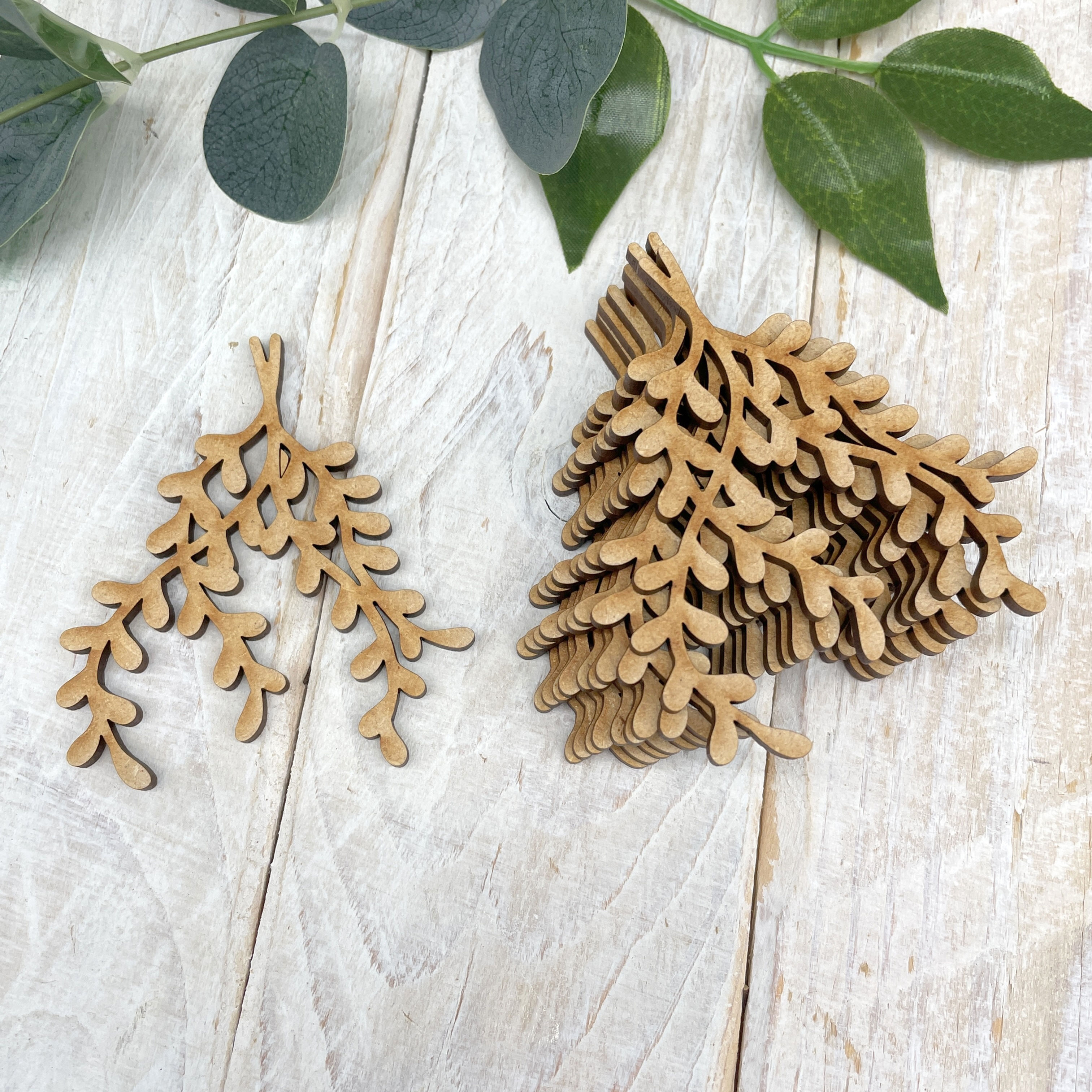MDF Mistletoe 10 Pack