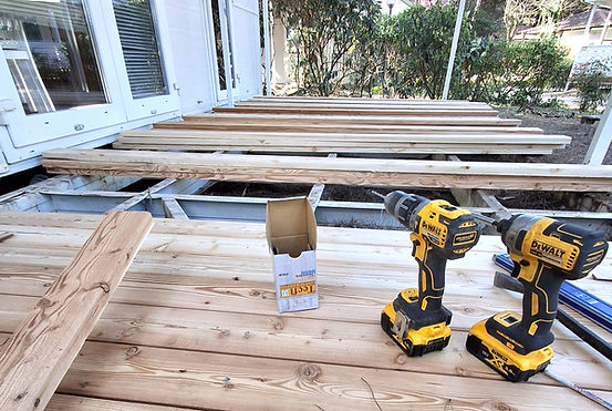 posa in opera pavimento in legno