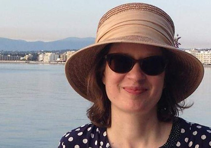 Silke Gappa Presentation School graduate