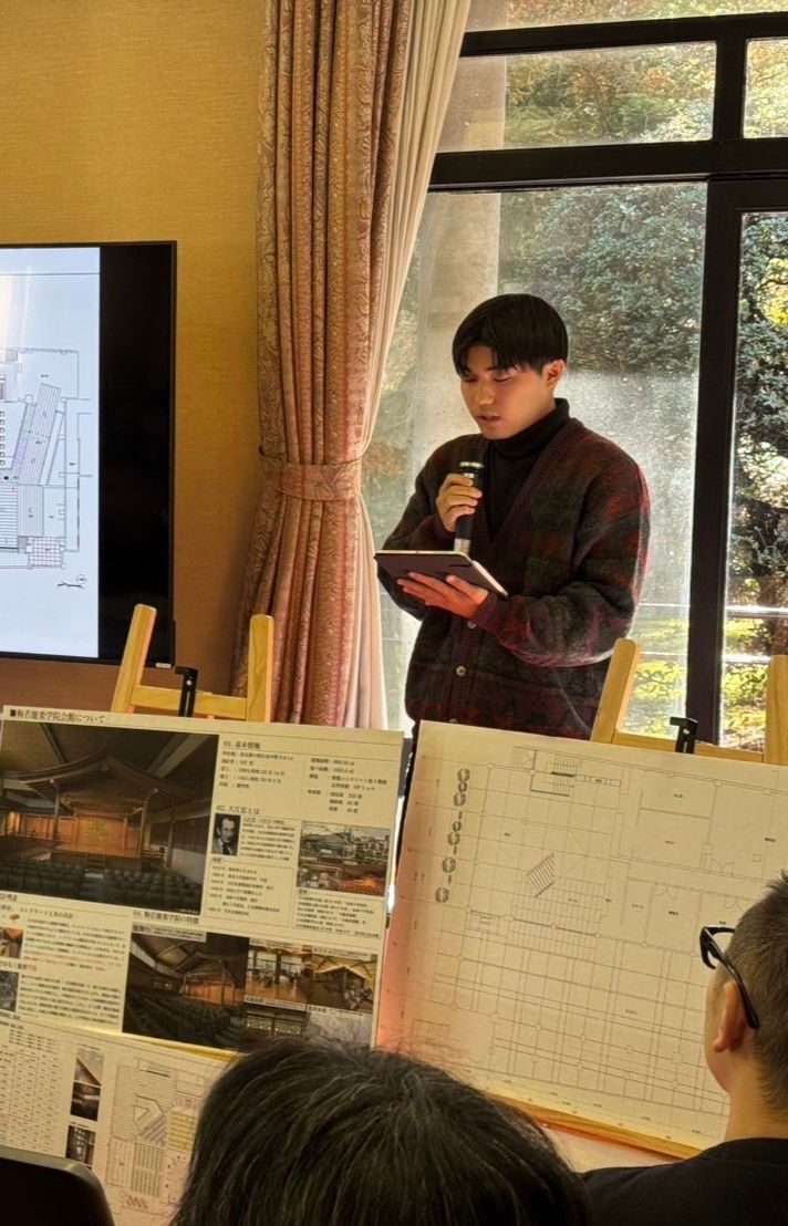 報告会3_edited.jpg