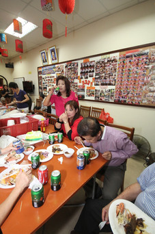2014-mid-autumn_festival_celebration_139_20140925_1765645120.jpeg