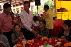 2013-chinese_new_year_gathering_120_20140615_1689609420.jpeg