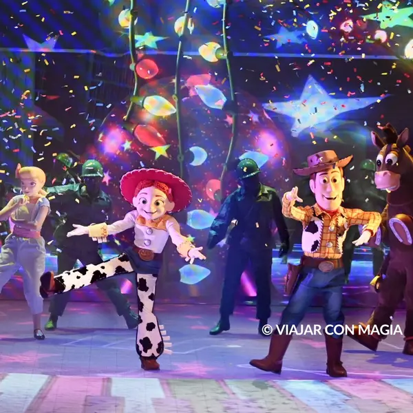 Shows y espectáculos - Disneyland Paris - Viajar con Magia