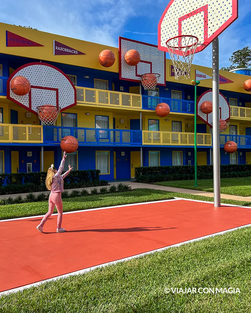 Disney's All-Star Sports - Basket Court