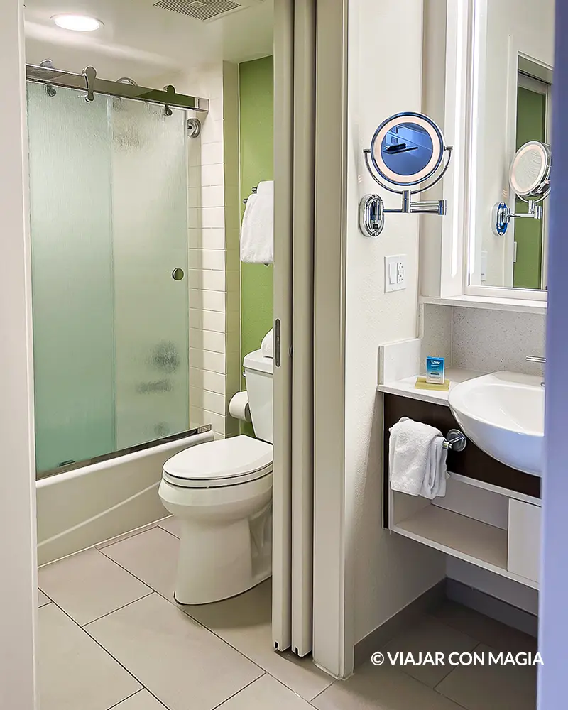 Baño Habitación - Disney's All-Star Movies