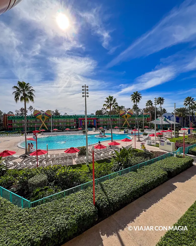 Piscina Calipso - Disney's All-Star Music - Los Tres Caballeros