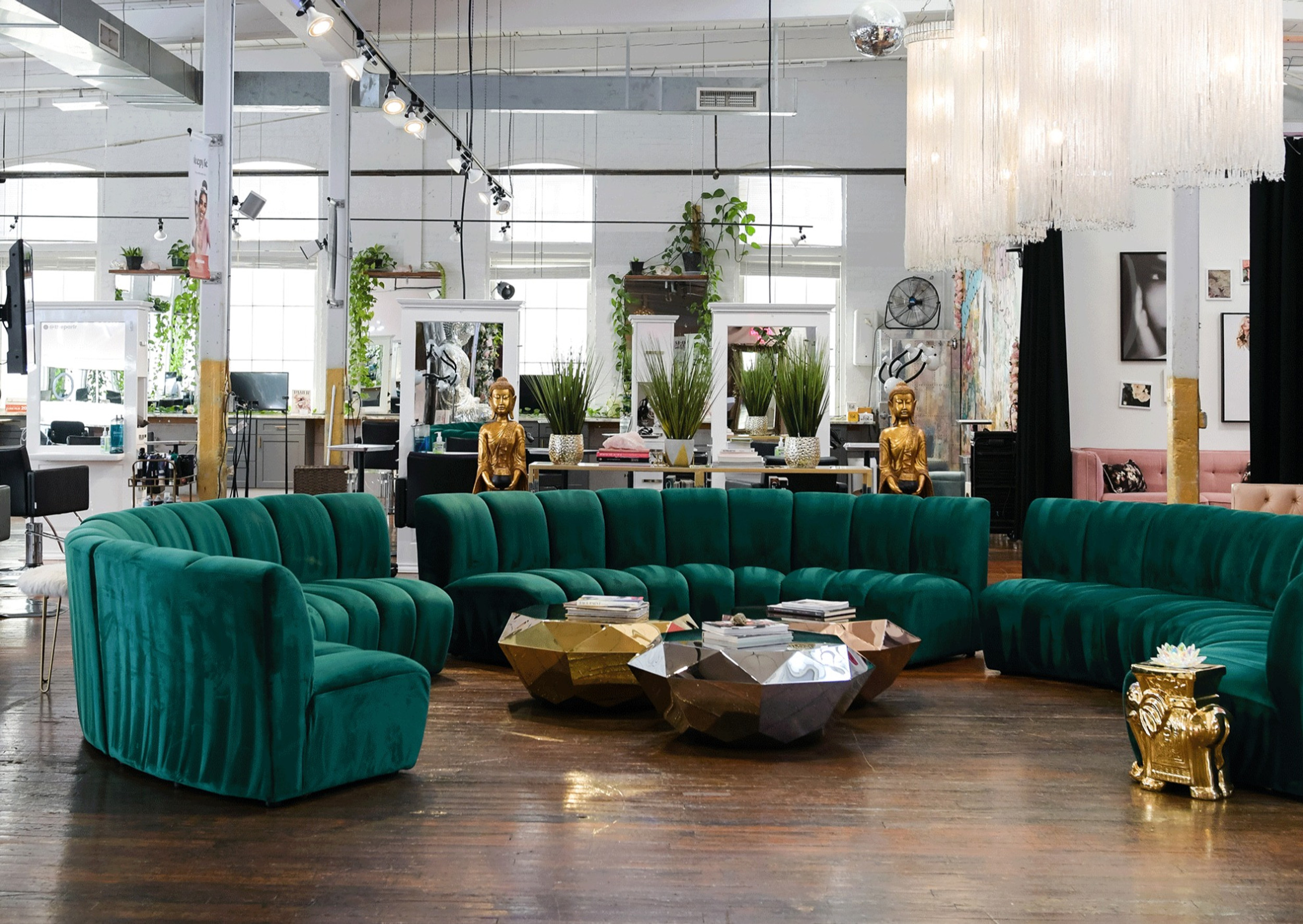 Salon Spa Framingham | PARLR