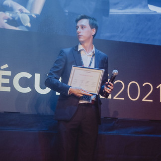 Remise trophée à NUCLEON SECURITY