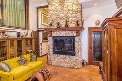 9170ThrasherAve-010.jpg