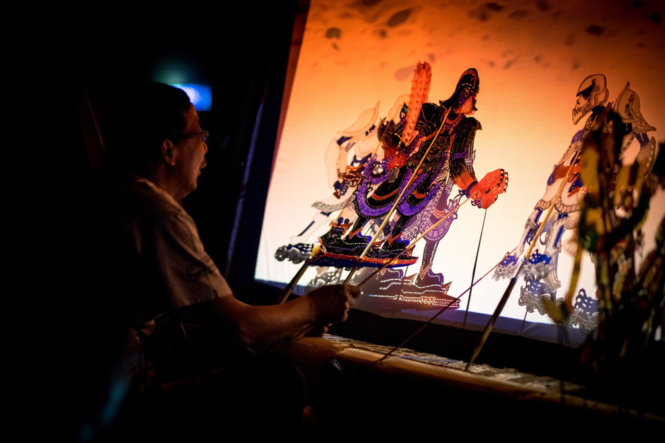 Earth Hour Wayang Kulit Show
