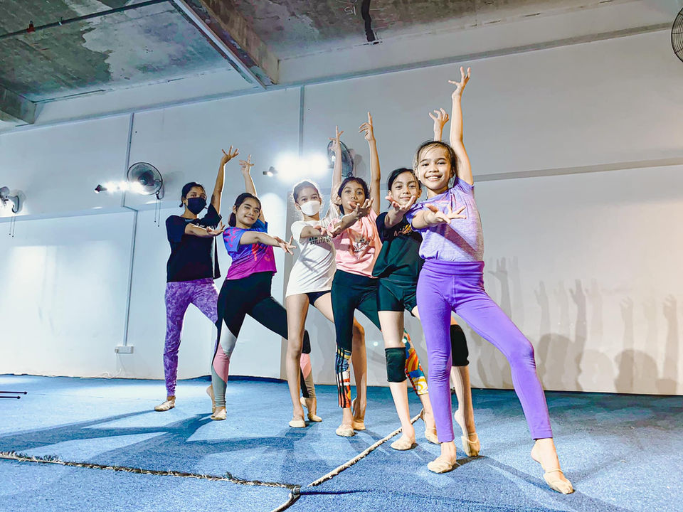 RHYTHMIC GYMNASTICS