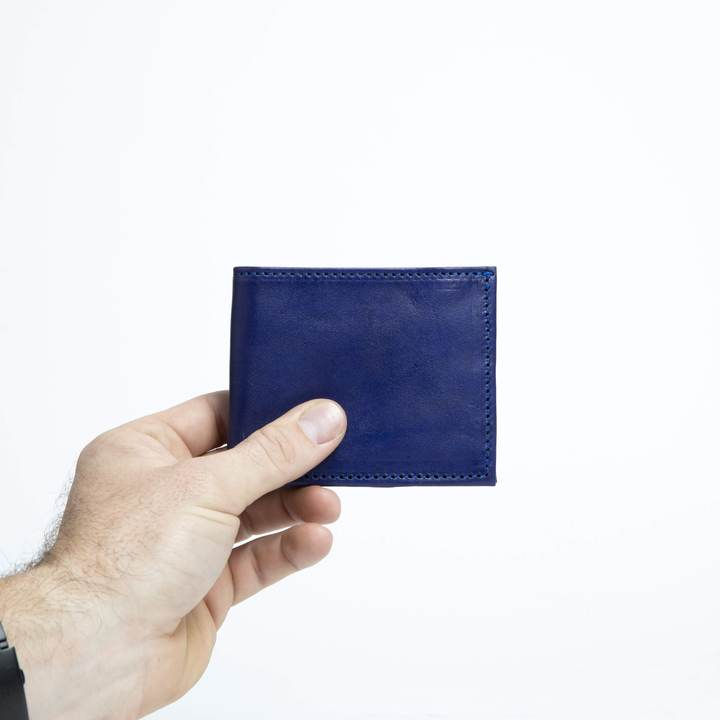 Thumbnail: Bati: Men's Leather Bifold Wallet