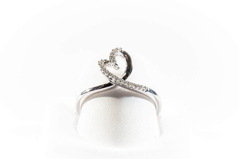 Miniatura: SKR24816-05	Anillo Corazón 14K 0.05CT