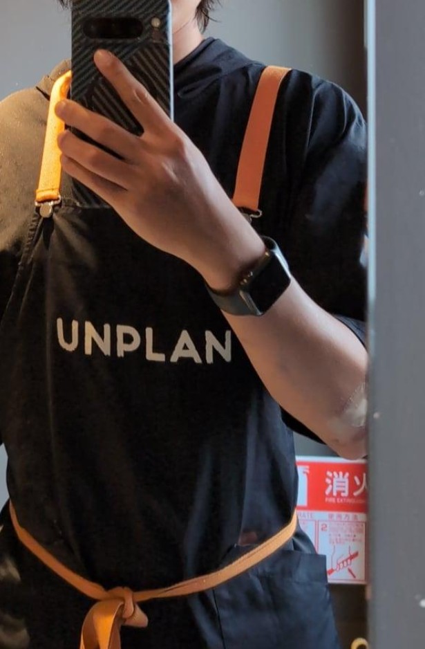 UNPLAN Fukuoka 내부 공간을 보여 주는 기존 이미지
