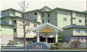 Japanese guest room and onsen-ryokan facilities at Yufuin Kotobuki Hananosho
