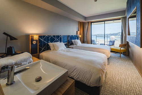UNO HOTEL Superior Twin room with ocean-view balcony