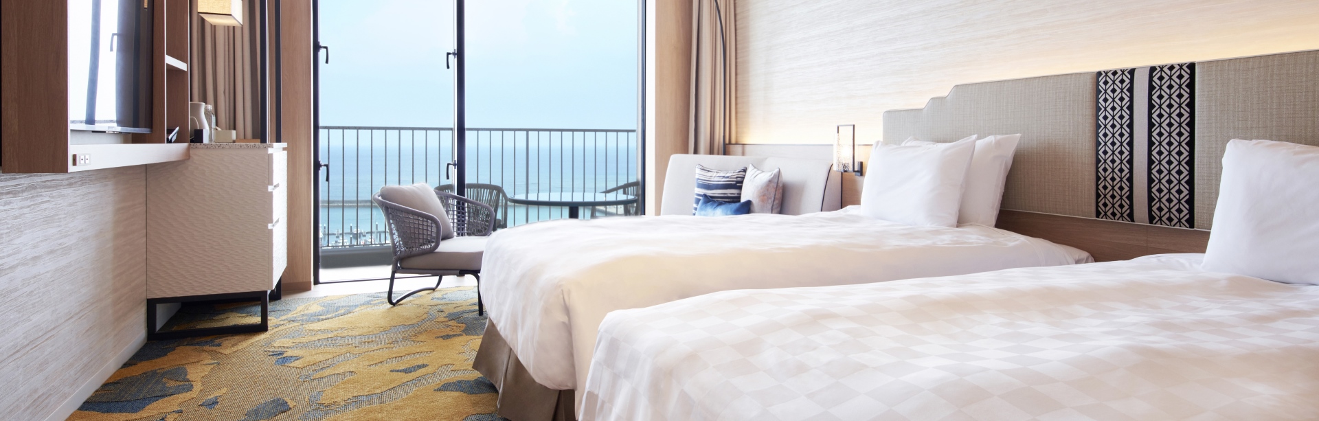 Okinawa Prince Hotel Ocean View Ginowan Superior Twin과 오션뷰 테라스