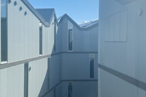 MUWA NISEKO 기존 기사 이미지 4, 촬영 대상과 사용 권한은 수동 검토 필요