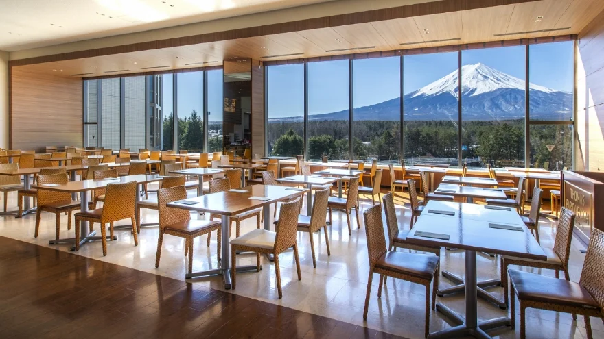 FUJIYAMA TERRACE buffet restaurant at Highland Resort Hotel and Spa