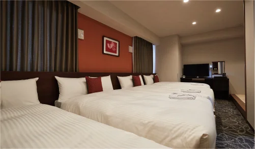 Four-bed Japanese-style family room at Y’s Inn Naha Oroku Ekimae