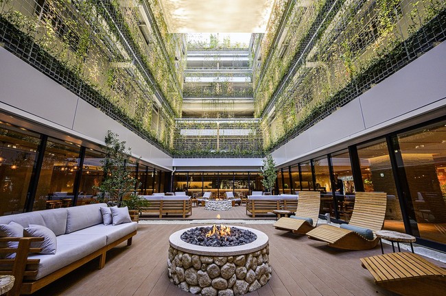 GOOD NATURE HOTEL KYOTO green courtyard
