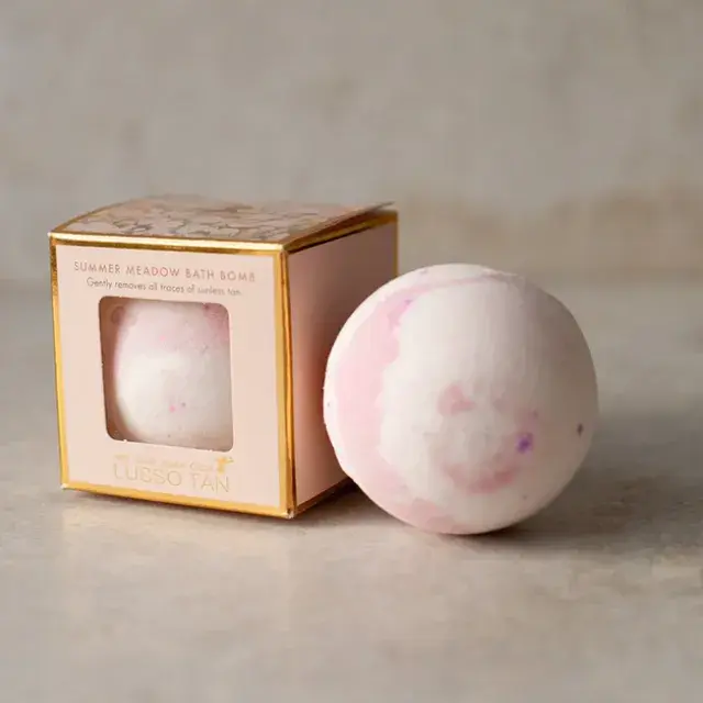 Tan removing bath bomb- Summer