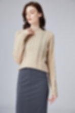 No.33 PURE CASHMERE CROCHET CABLE CREWNECK SWEATER