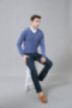 No.61 PURE CASHMERE V-NECK SWEATER