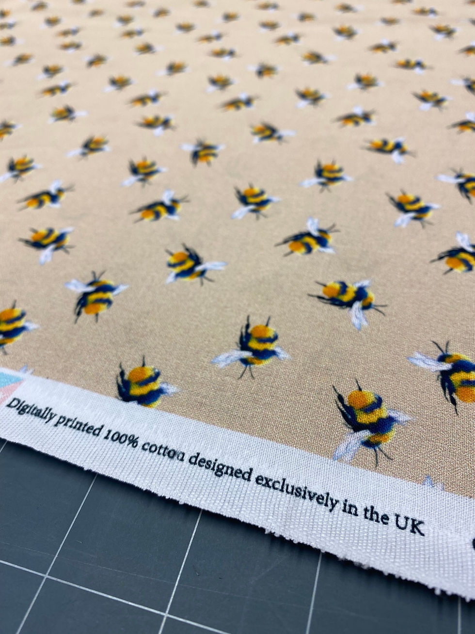 Beige Bee Poplin