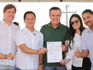 Deputado André Ferreira participa de assinatura de ordem de serviço em Pombos
