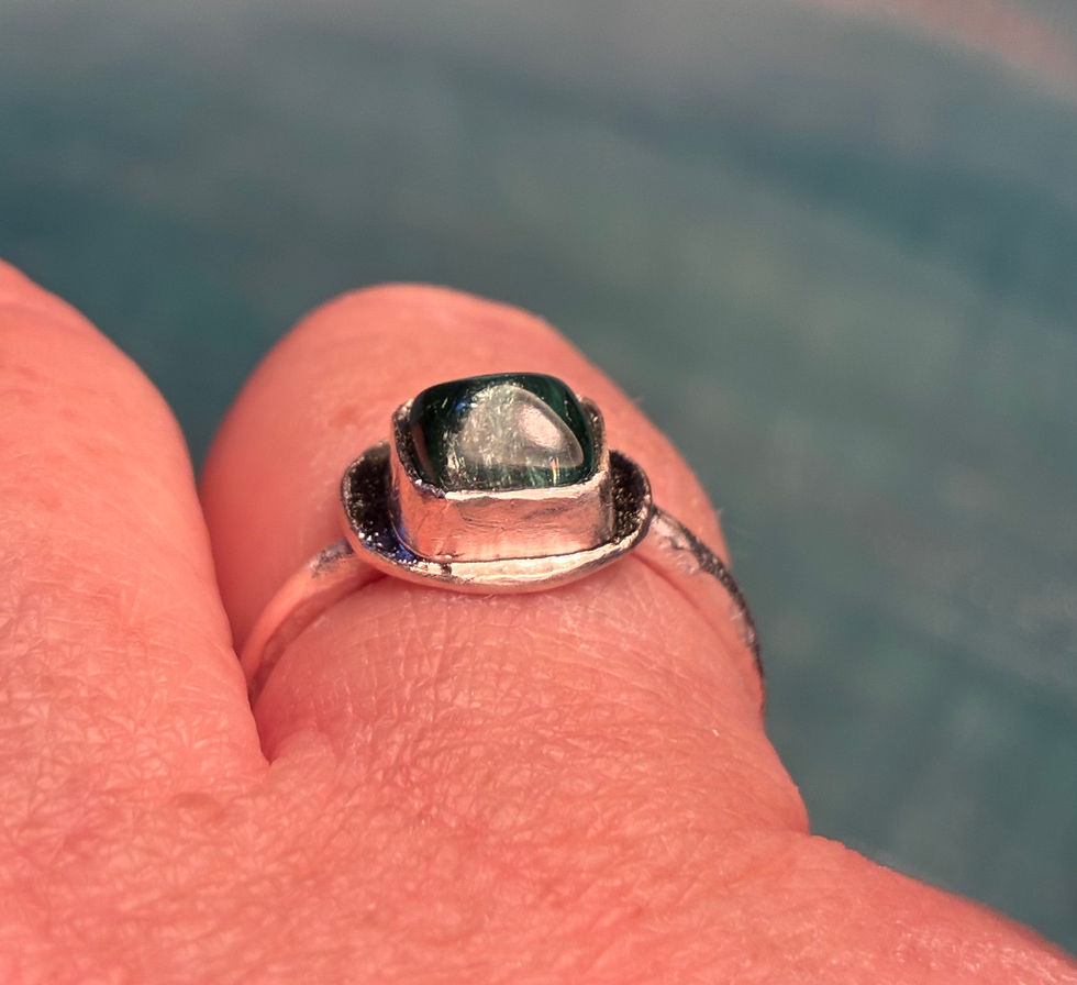Thumbnail: Green tourmaline 'Cascade' ring