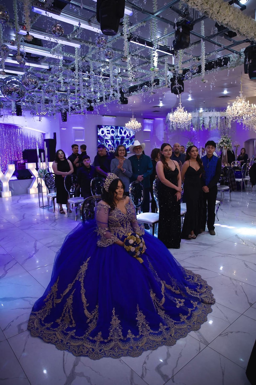 Alterations Litchfield Park.  Alterations Goodyear.  Alterations west valley.  Alterations Phoenix.  Dry cleaning Avondale.  Laundry Avondale.  Tailor Avondale.  Tailor Goodyear.  Tailor Tolleson.  Tailor Glendale.  Tailor Phoenix.  Tailor Surprise.  Tailor Litchfield Park.  Best Tailor Phoenix.  Best tailor west valley.  Best tailoring Arizona.  Tailoring near me.  Tailor near me.  Seamstress Avondale.  Seamstress Goodyear.  Seamstress Glendale.  Seamstress Tolleson.  Seamstress Litchfield Park.  Seamstress near me.  Seamstress Surprise.  Seamstress Buckeye.  Prom dress alterations Goodyear.  Prom dress alterations Tolleson.  Prom dress alterations Glendale.  Prom dress alterations Surprise.  Prom dress alterations Phoenix.  Prom dress alterations Litchfield Park.  Prom dress alterations Buckeye.  Alterations near me.  Alter clothes near me.  Clothing repair near me.  Same day laundry.  Same day alterations.  Alterations in a hurry.  Fast alterations.  Fast clothing rental.  Bridesmaid dress alterations.  Bridesmaid dress alterations. near me. Alter bridesmaid dress.  Tailor bridesmaid dress.  Bridesmaid dress altering phoenix.  Fast alterations near me.  Fast alterations west valley.  Best fast alterations.  Best quick alterations.  Fast turnaround alterations.  Vests for rent.  Vests for sale.  Ties for rent.  Ties for sale.  Dress clothes for men.  Dress clothes for sale.  Dress clothes for rent.  Mens dress clothes for rent.  Pocket squares.  Mannequins.  Z Racks.  Zracks.  Wedding specialist.  Wedding specialists.  Wedding dress expert.  Wedding dress experts.  Wedding dress alteration near me.  Wedding dress alterations near me.  Wedding dress miracle.  Wedding dress miracles.  Clothing alterations.  Clothing alterations near me.  Clothing alteration.  Hem pants.  Hem jeans.  Hem skirt.  Hem dress.  Hem curtains.  Curtain alterations.  Men's Shirt Alteration.  Men's Shirt Alterations.  Dry clean.  Dry Cleaning near me.