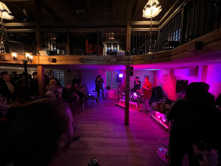 Band uppträder - Södergård
