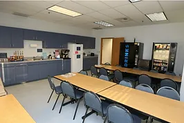CLEAN-BREAK-ROOM.webp
