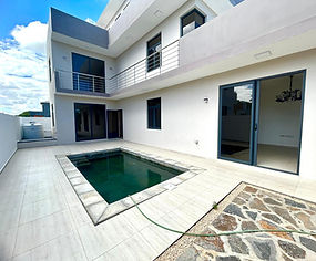 House / Villa - 4 Bedrooms en suite - 180m2