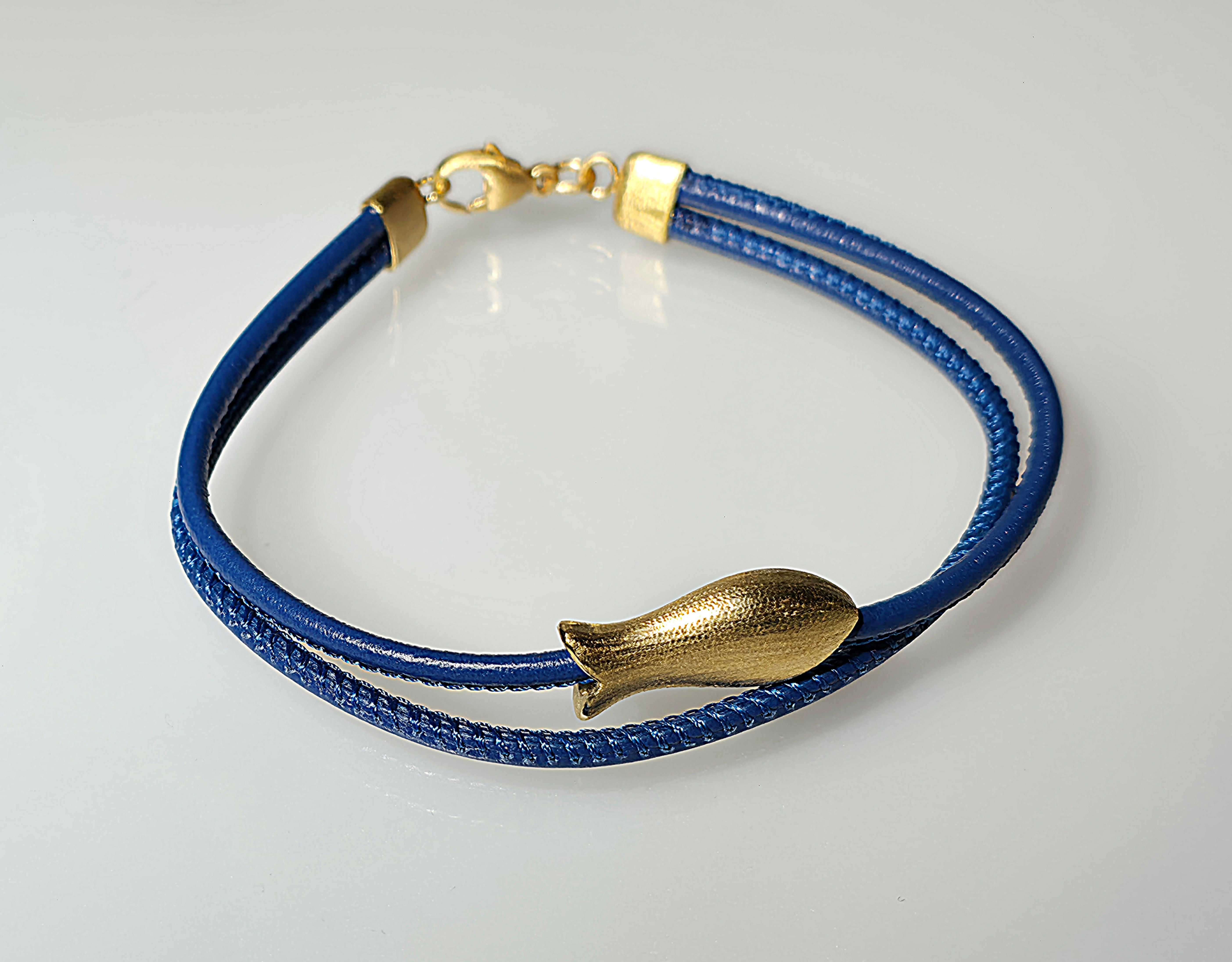 Armband aus Leder und 925er Silber, vergoldet