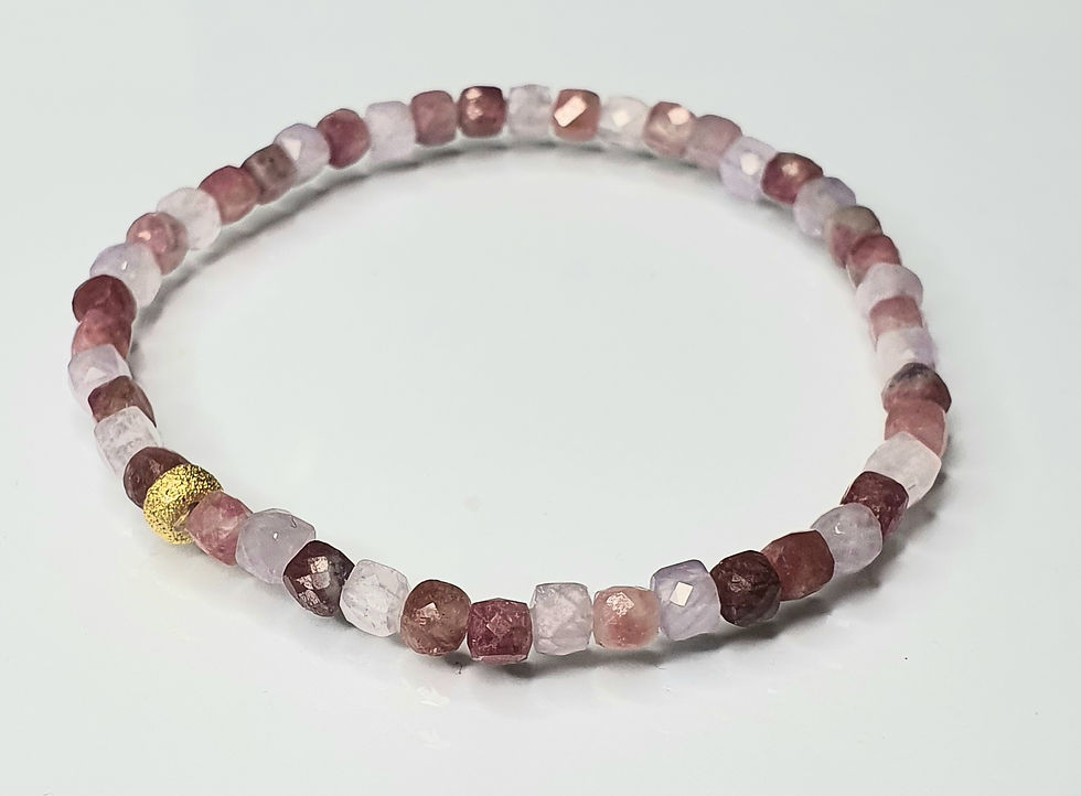 Miniaturbild: Edelsteinarmbänder