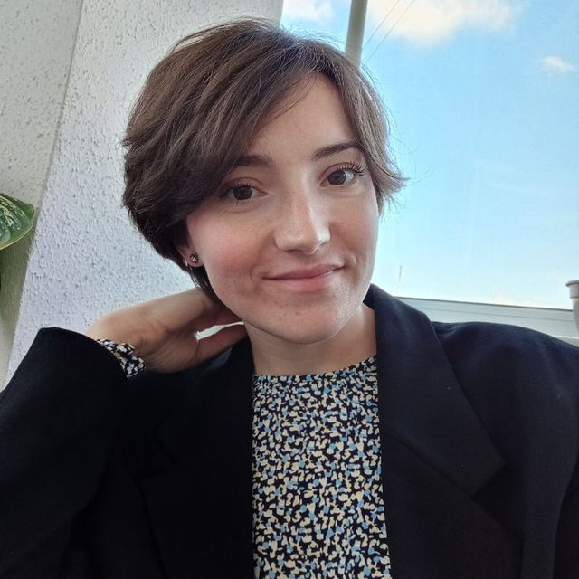 Russian tutor Alina