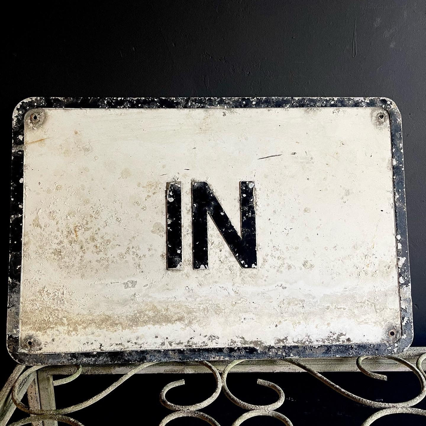 Vintage large metal outdoor pub garden ‘IN’ sign c1940s.