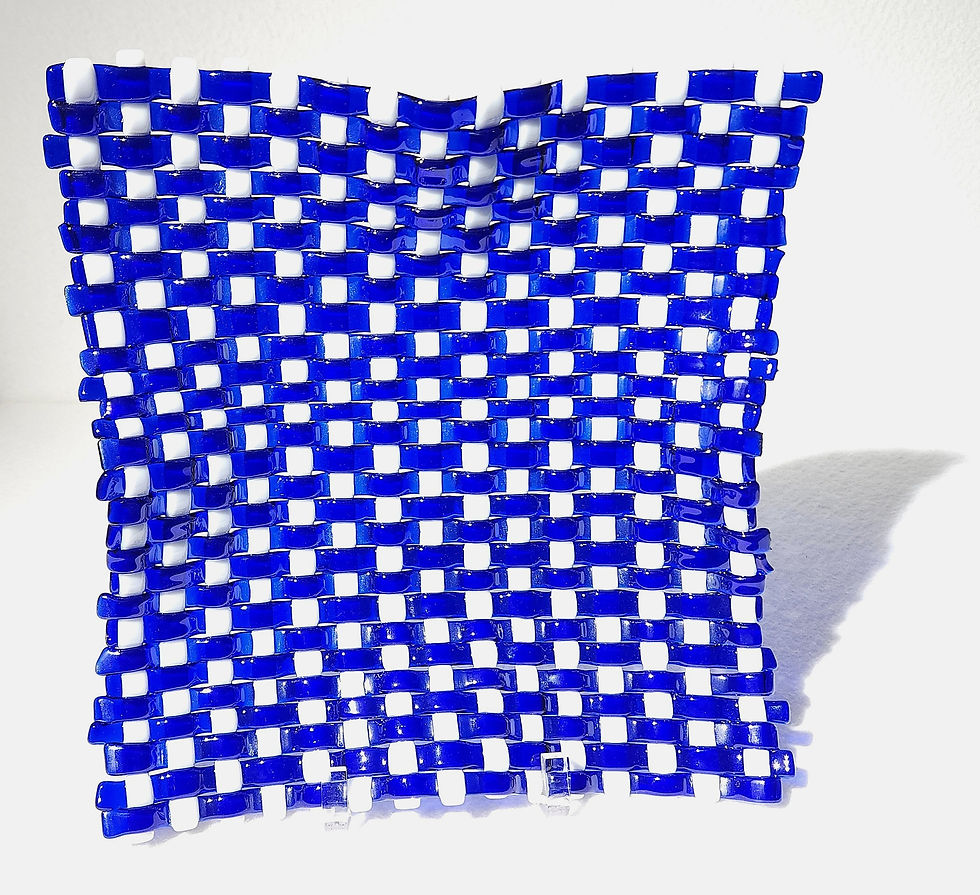 Thumbnail: Woven Glass