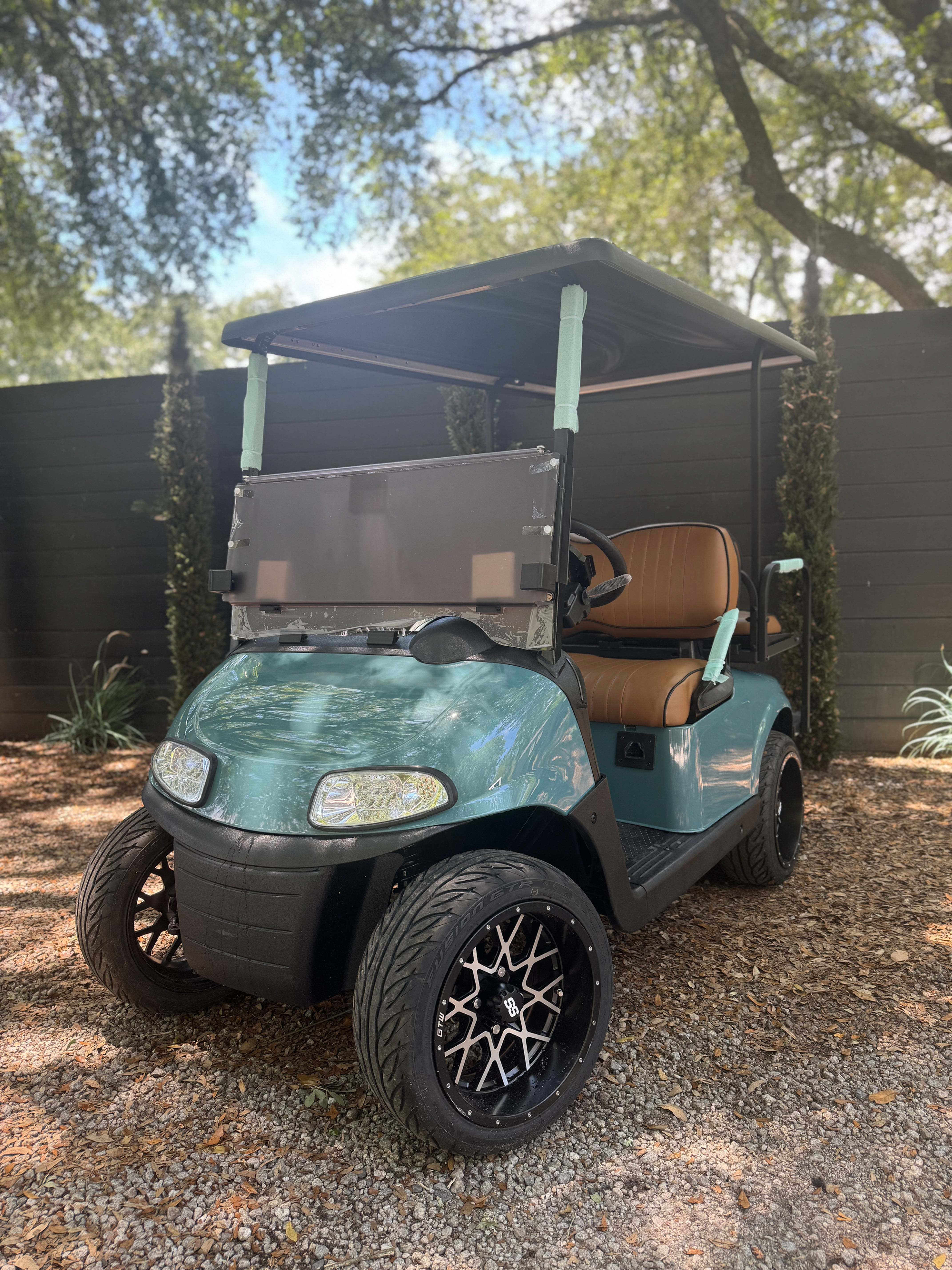 EZGO PREMIUM ELITE LITHIUM GOLF CART 48V- DENIM BLUE