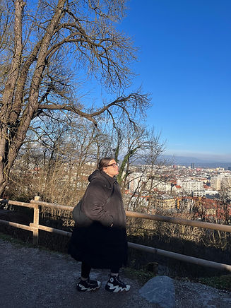 5d1cb73c-5d74-45ec-af99-ea9468797aee.jpg