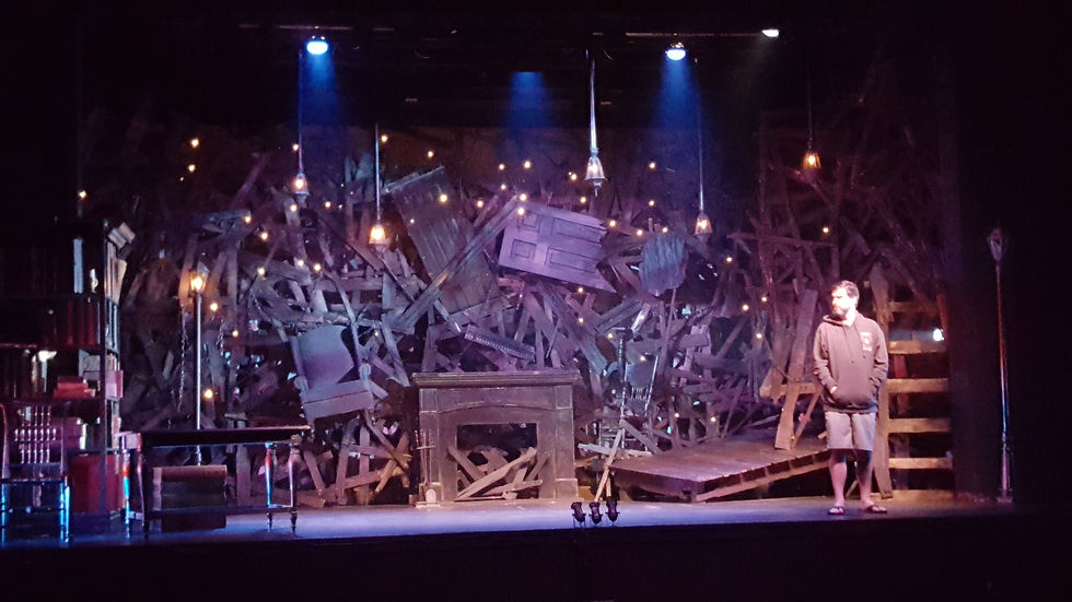 Show photo