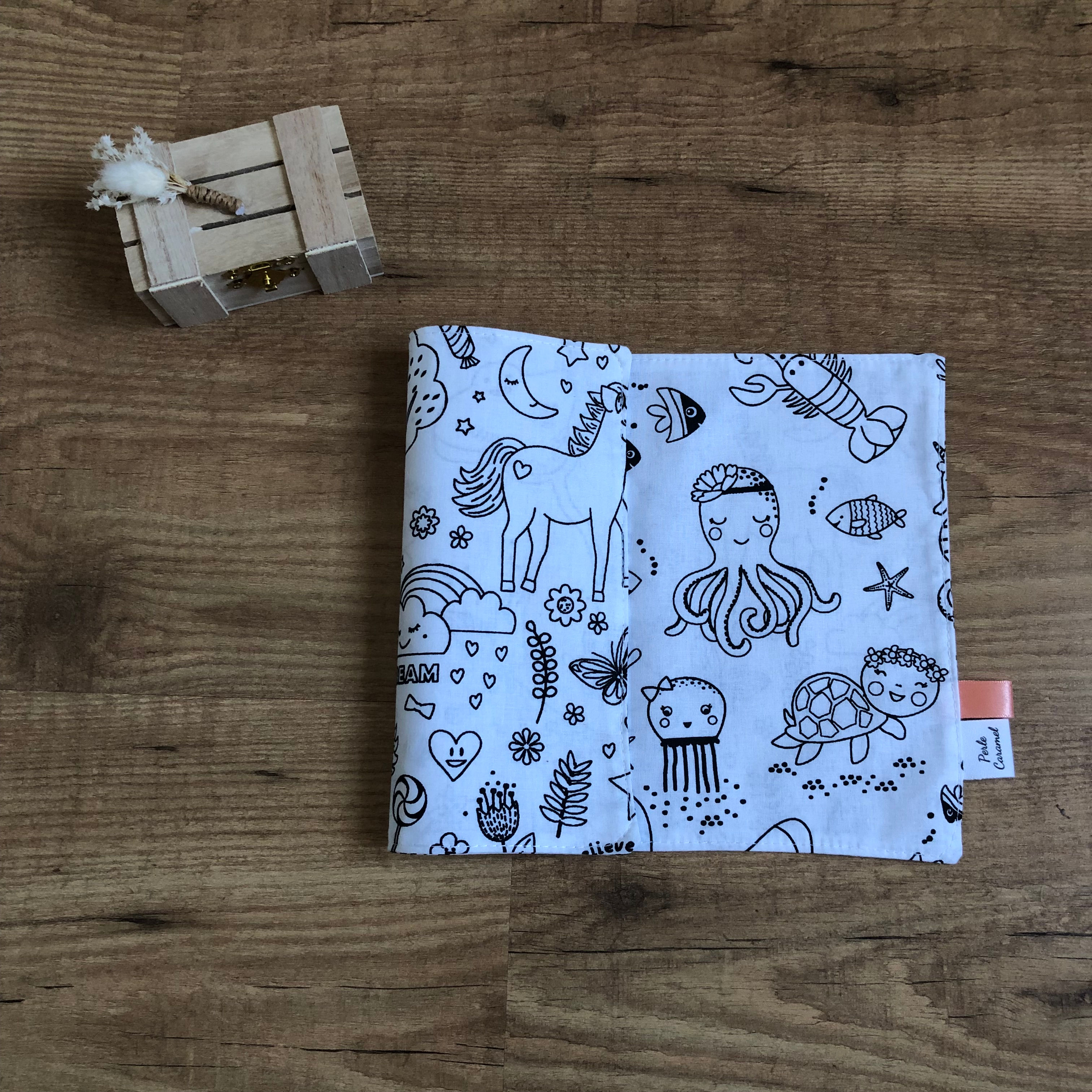 Feuille de coloriage lavable motif licorne/monde sous-marin