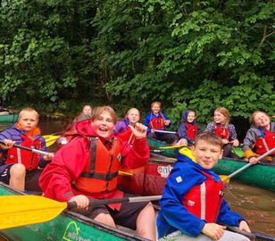Class 6 Canoeing!